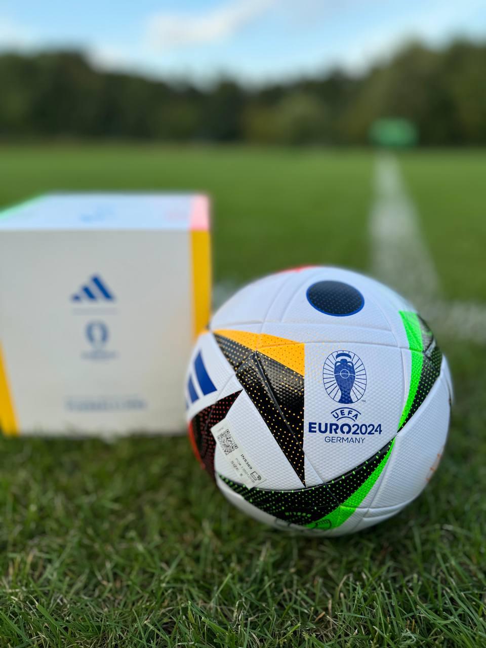 М'яч футбольний Adidas Fussballliebe Euro 2024 League Box IN9369 - #8