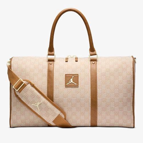 Сумка Jordan Monogram Duffle Bag (20L) Coconut Milk - #1