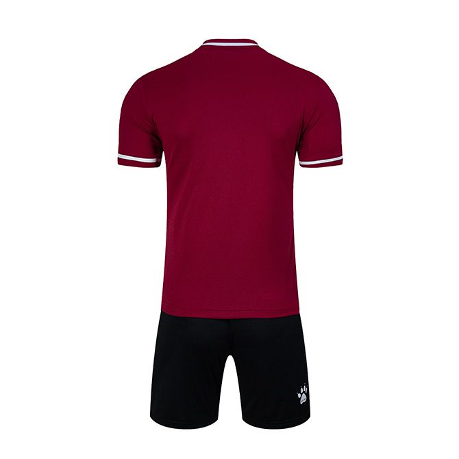 Комплект футбольной формы MALAGA бордово-черный... фото